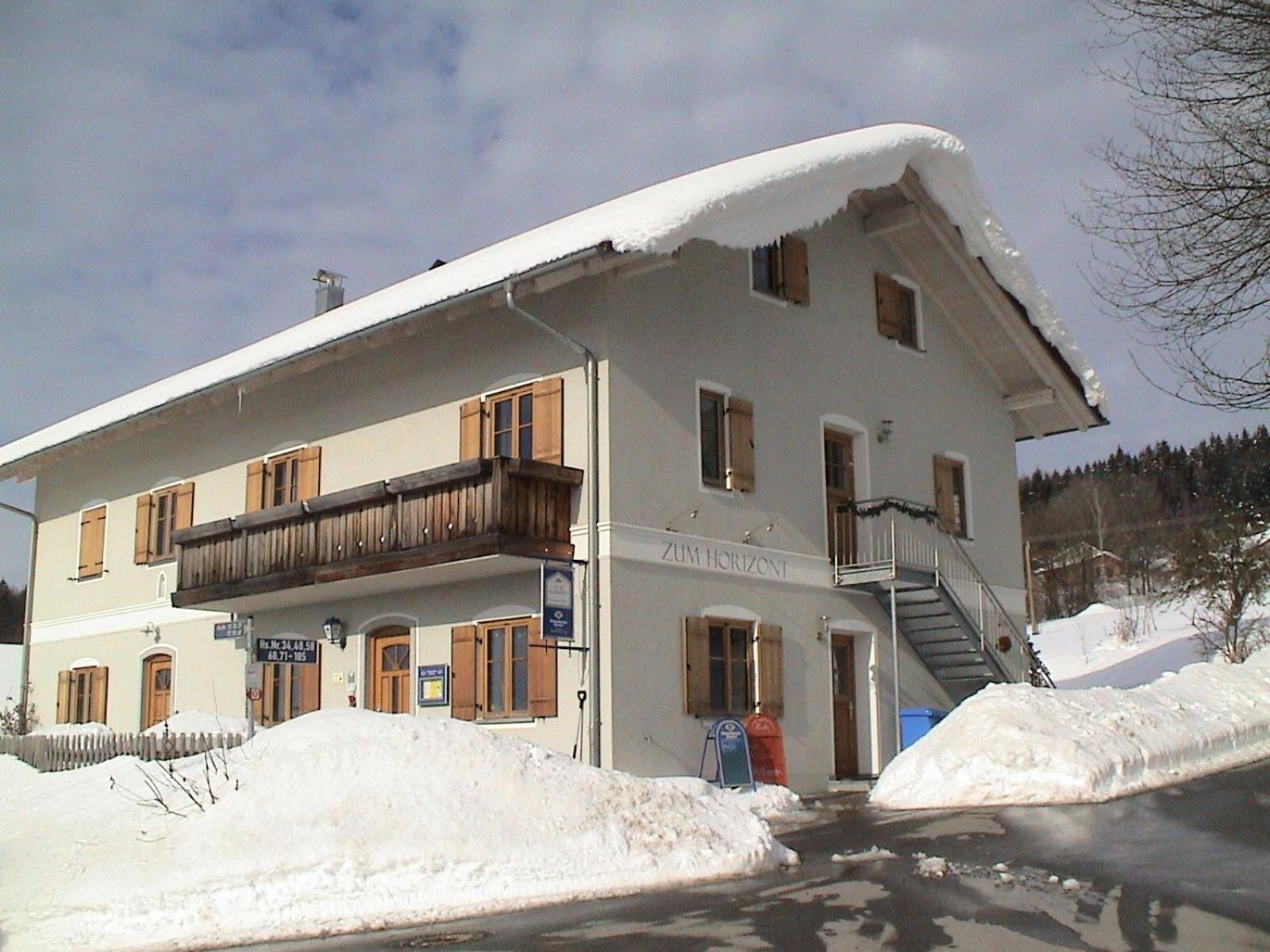 Zum Horizont Hotel Deggendorf Kültér fotó