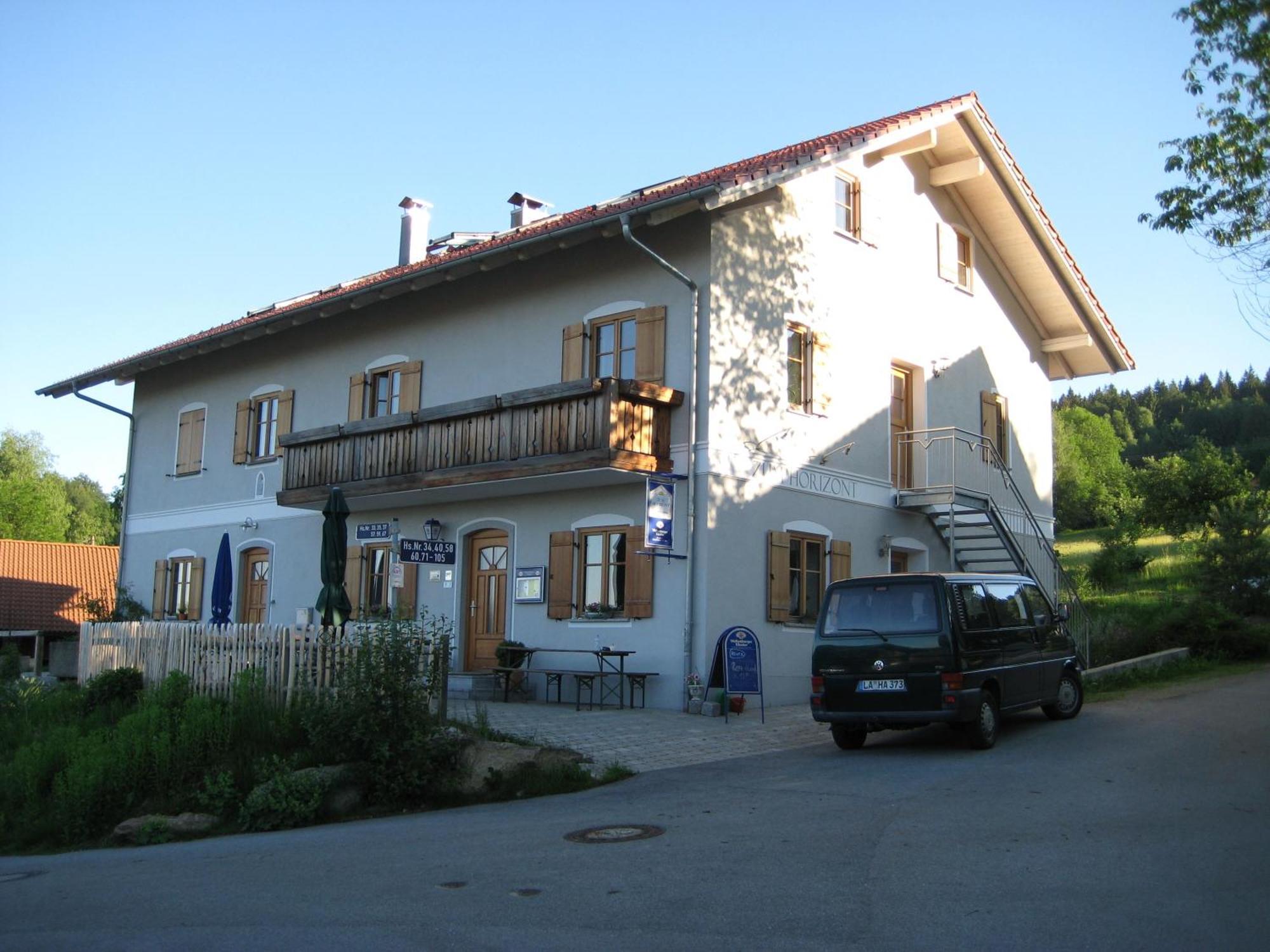 Zum Horizont Hotel Deggendorf Kültér fotó